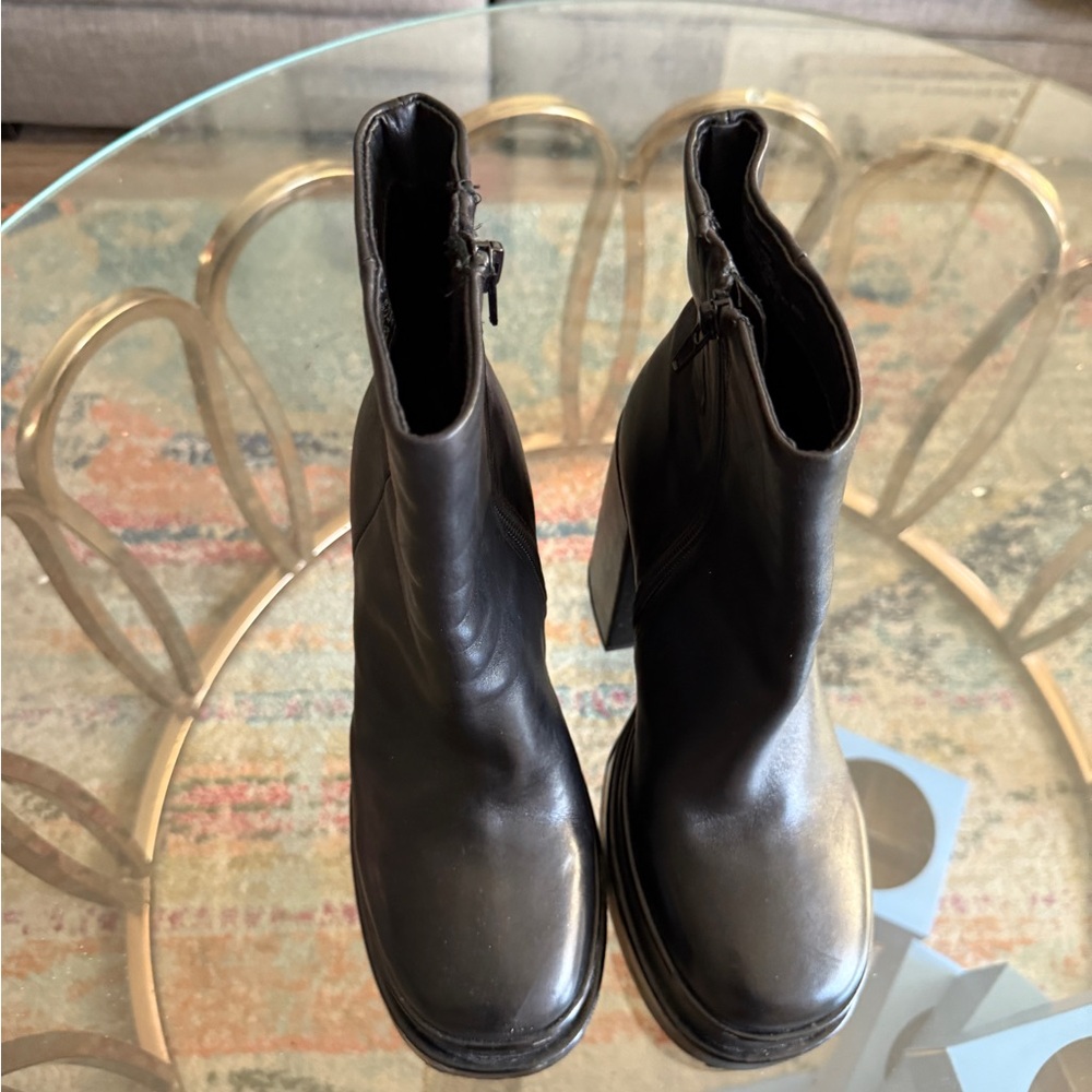 Steve Madden Cobra Black Platform Ankle Boots Heels - Picture 2 of 7